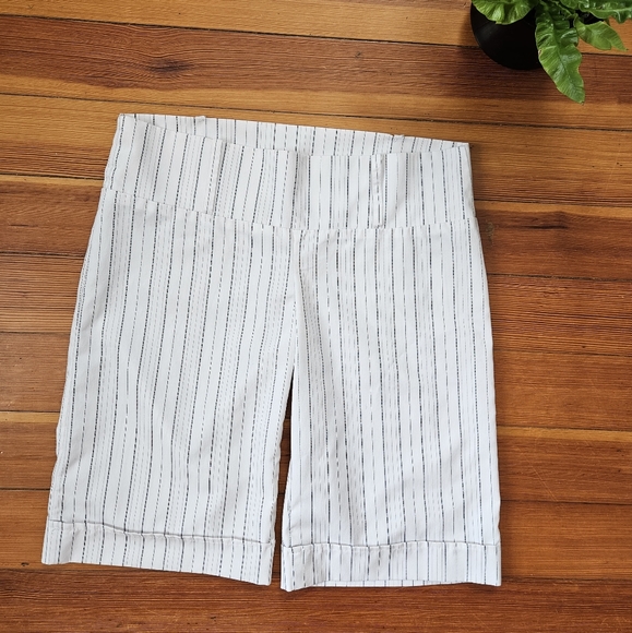 Pin Striped Bermuda Shorts - Picture 1 of 5